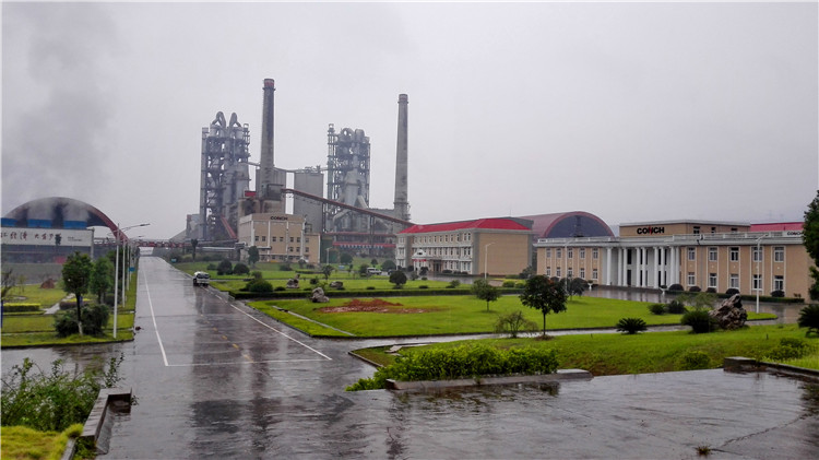 医生掀开奶罩边躁边狠狠躁视频