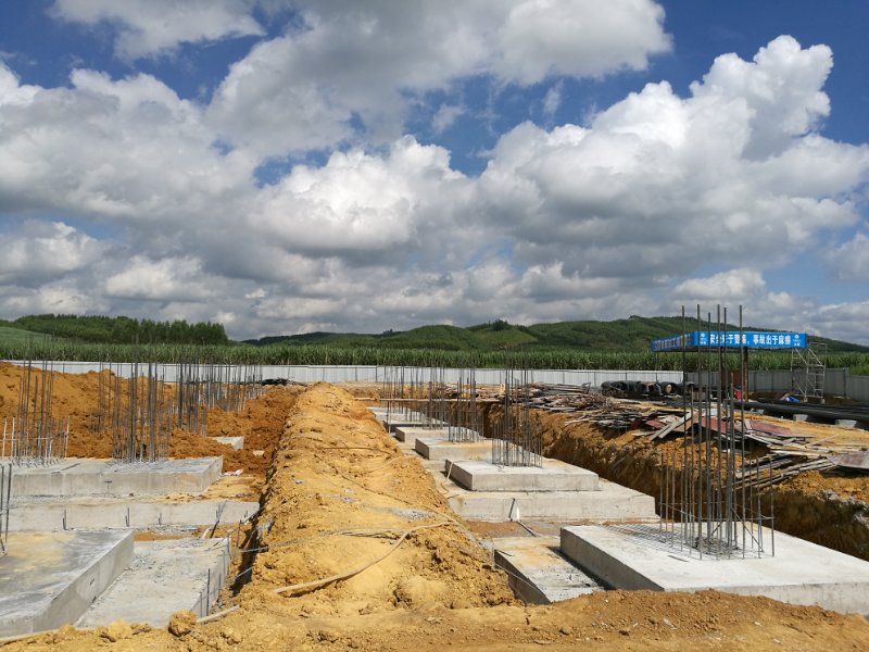 医生掀开奶罩边躁边狠狠躁视频