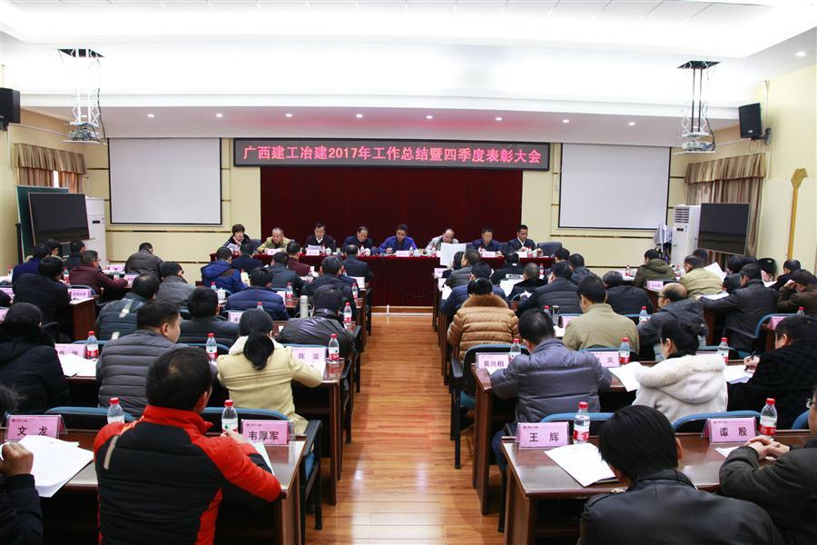医生掀开奶罩边躁边狠狠躁视频