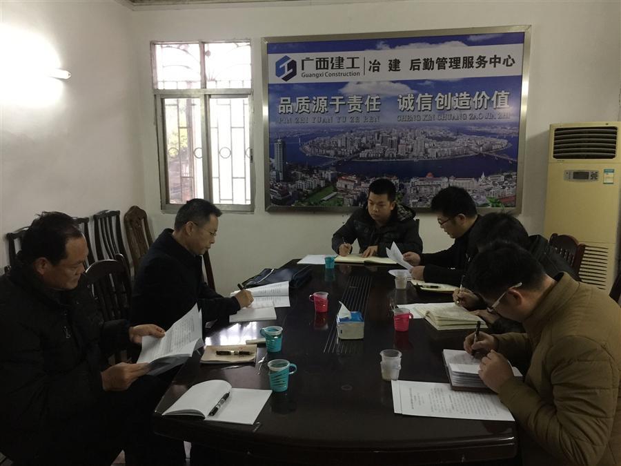 医生掀开奶罩边躁边狠狠躁视频