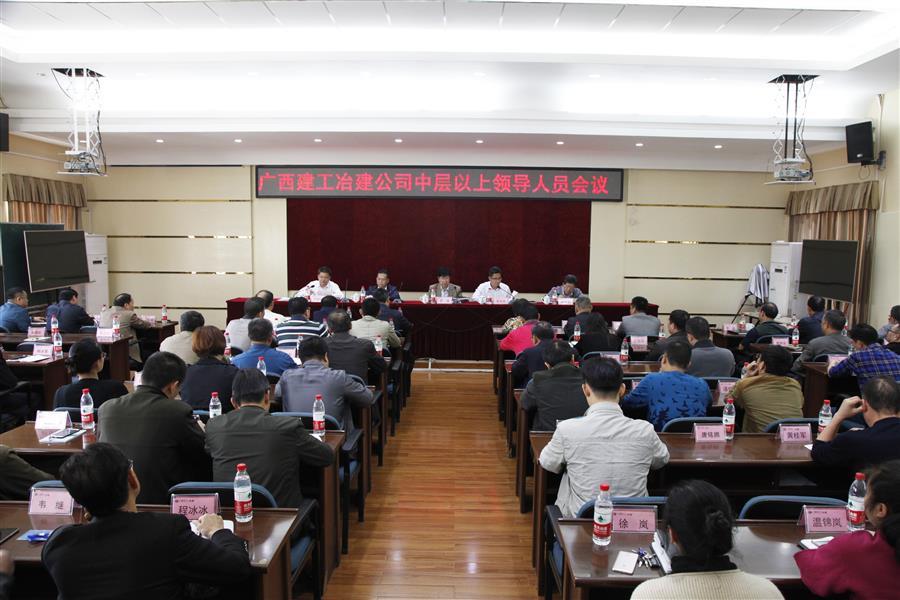医生掀开奶罩边躁边狠狠躁视频