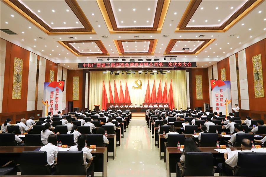 医生掀开奶罩边躁边狠狠躁视频