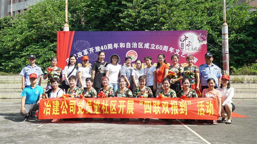 医生掀开奶罩边躁边狠狠躁视频