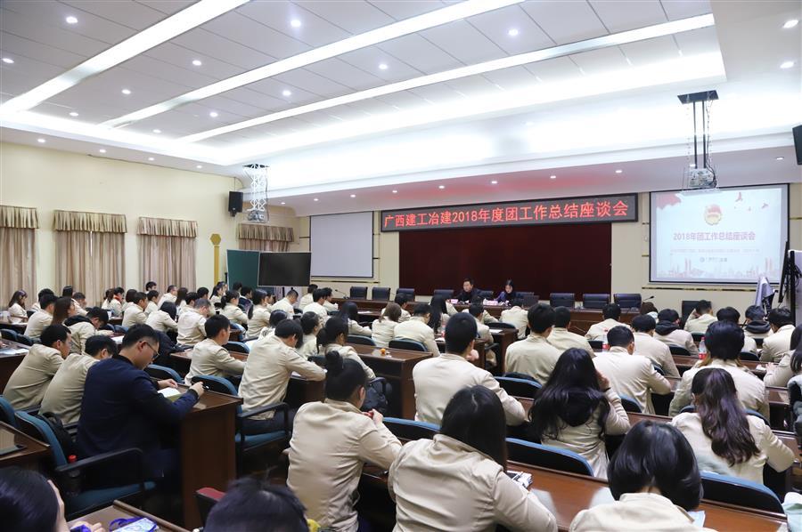 医生掀开奶罩边躁边狠狠躁视频