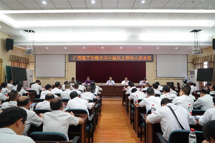 医生掀开奶罩边躁边狠狠躁视频