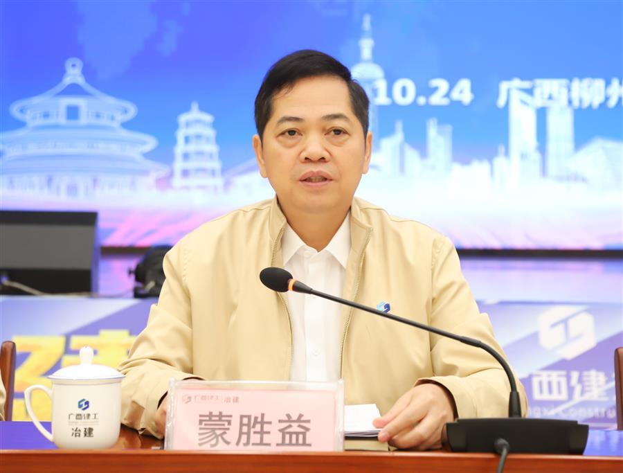医生掀开奶罩边躁边狠狠躁视频