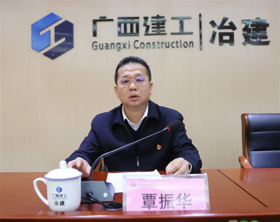 医生掀开奶罩边躁边狠狠躁视频