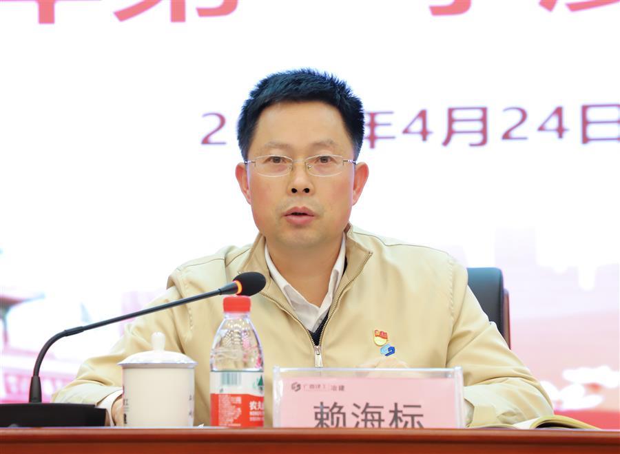 医生掀开奶罩边躁边狠狠躁视频