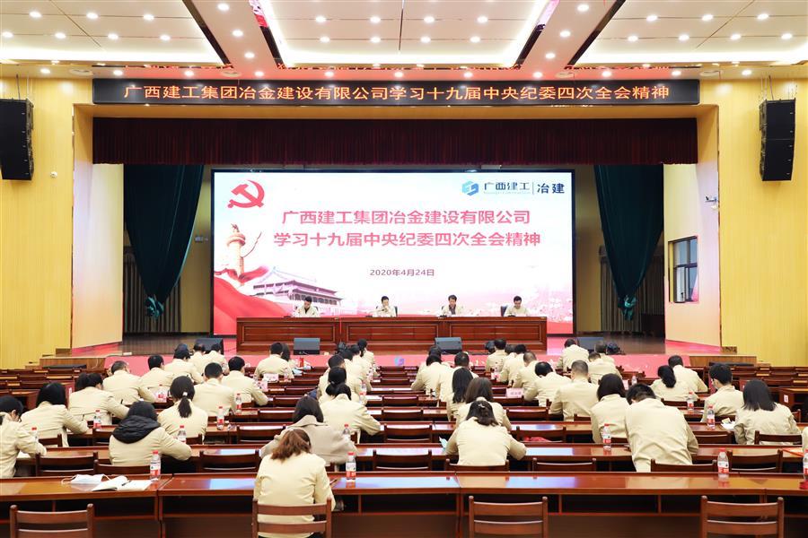 医生掀开奶罩边躁边狠狠躁视频