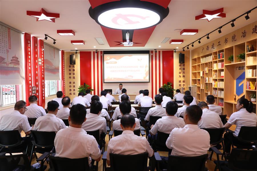 医生掀开奶罩边躁边狠狠躁视频