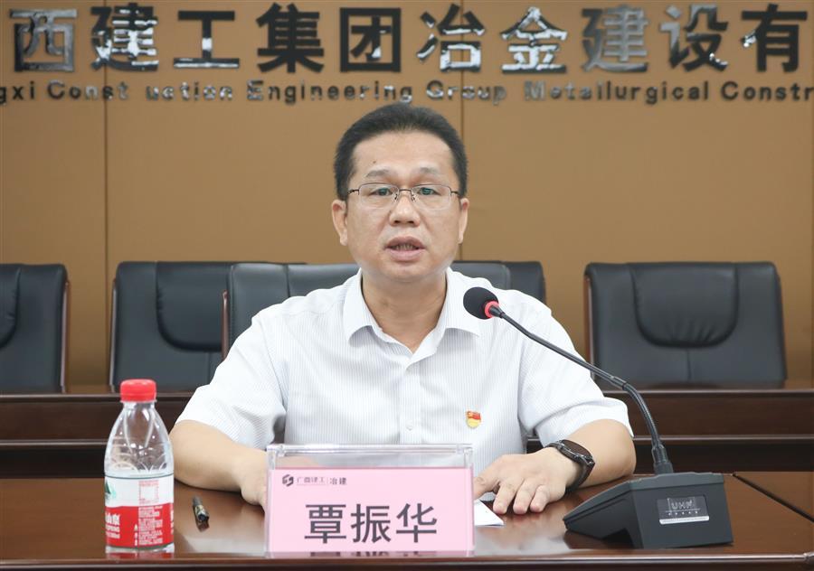 医生掀开奶罩边躁边狠狠躁视频