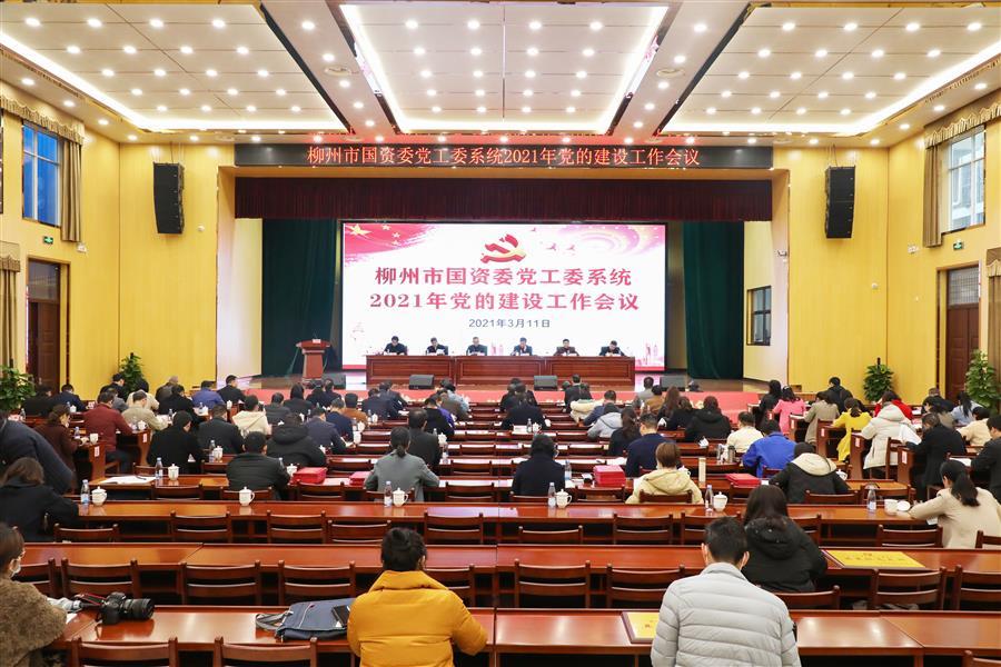 医生掀开奶罩边躁边狠狠躁视频