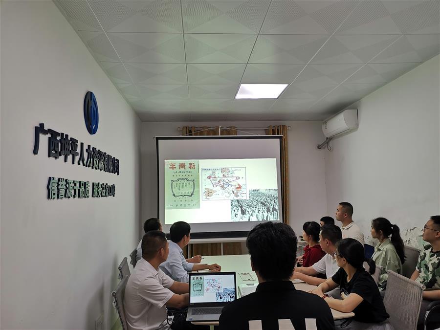 医生掀开奶罩边躁边狠狠躁视频