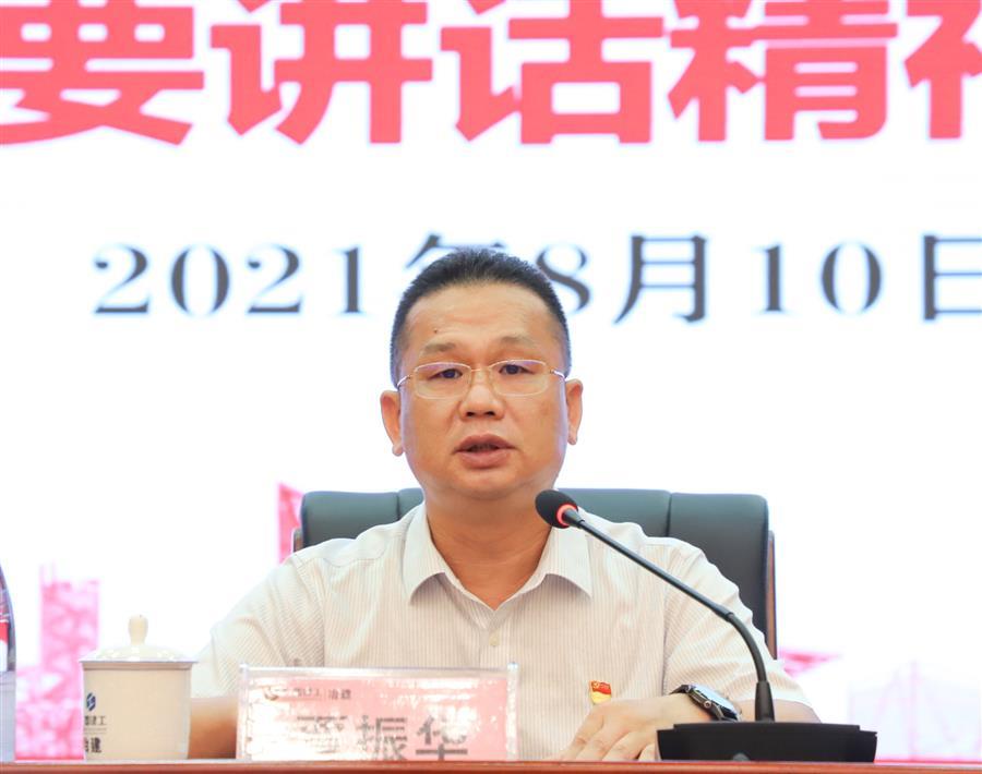 医生掀开奶罩边躁边狠狠躁视频