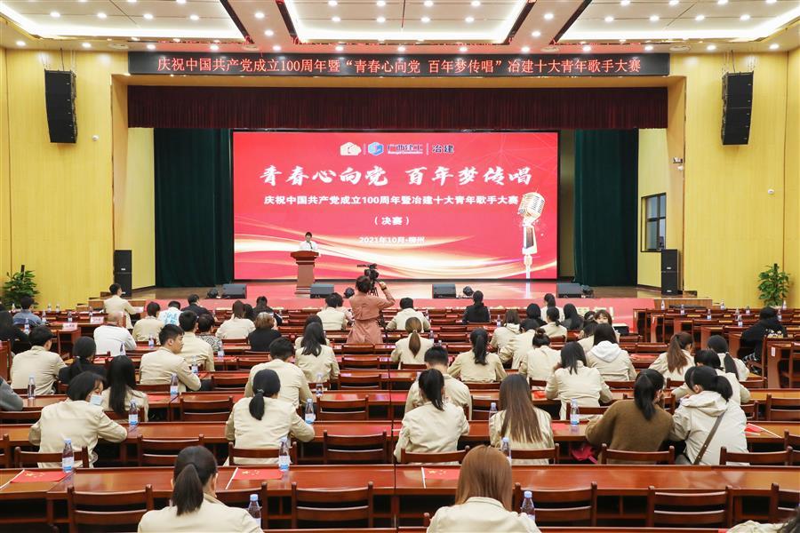 医生掀开奶罩边躁边狠狠躁视频