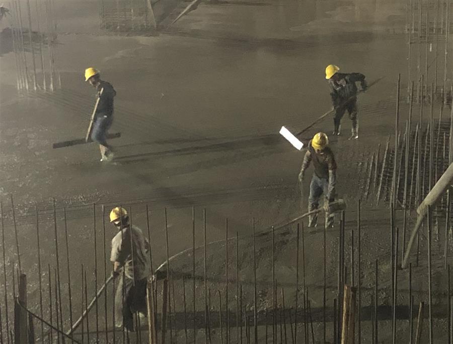 医生掀开奶罩边躁边狠狠躁视频