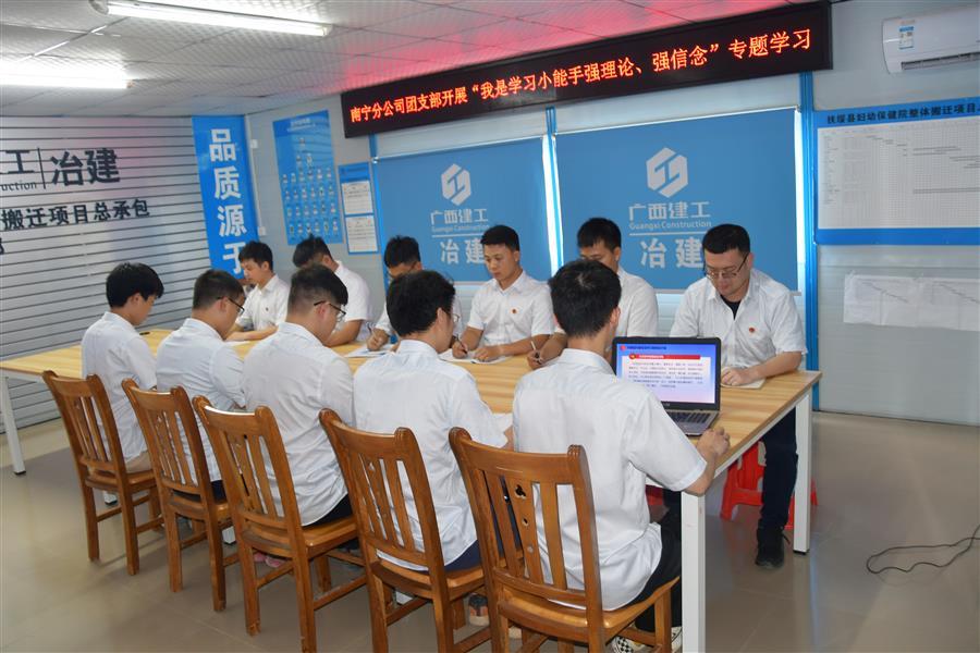 医生掀开奶罩边躁边狠狠躁视频