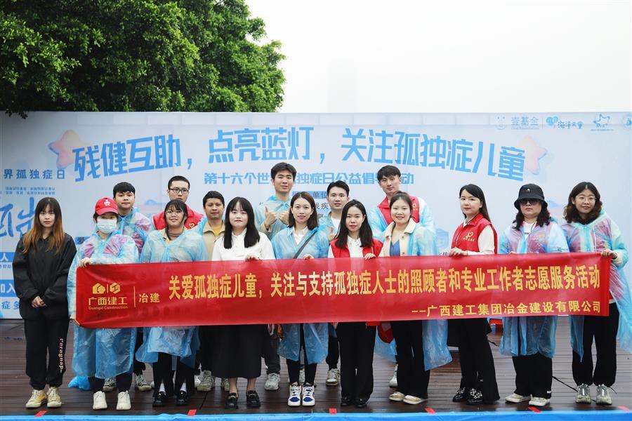 医生掀开奶罩边躁边狠狠躁视频