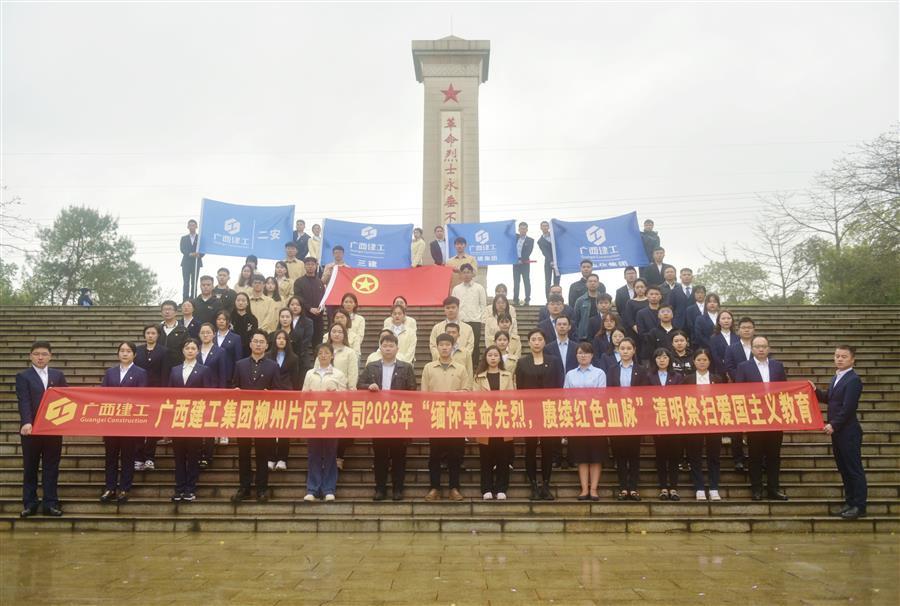 医生掀开奶罩边躁边狠狠躁视频