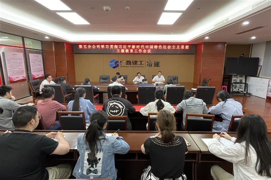 医生掀开奶罩边躁边狠狠躁视频