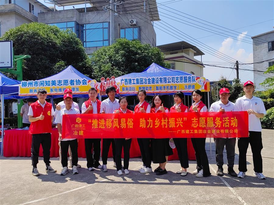 医生掀开奶罩边躁边狠狠躁视频