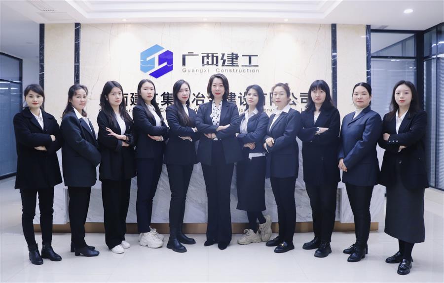 医生掀开奶罩边躁边狠狠躁视频