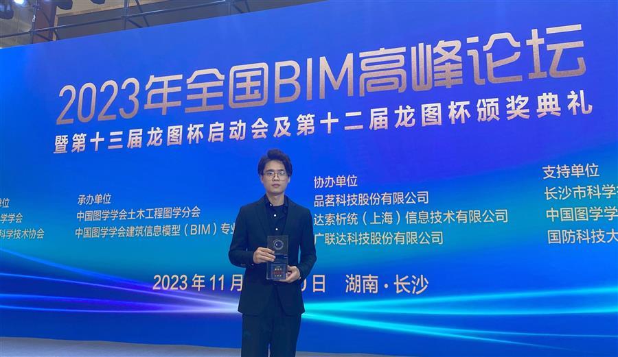 医生掀开奶罩边躁边狠狠躁视频