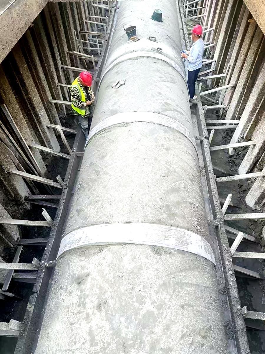 医生掀开奶罩边躁边狠狠躁视频