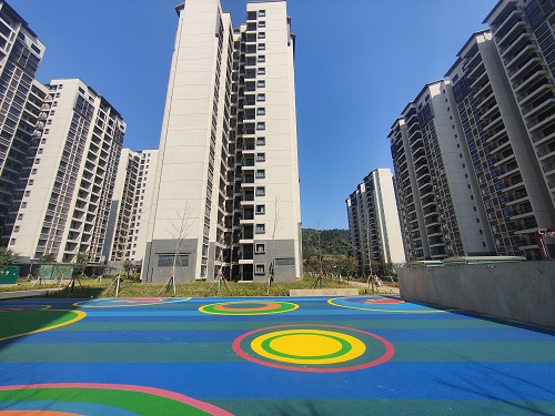 医生掀开奶罩边躁边狠狠躁视频