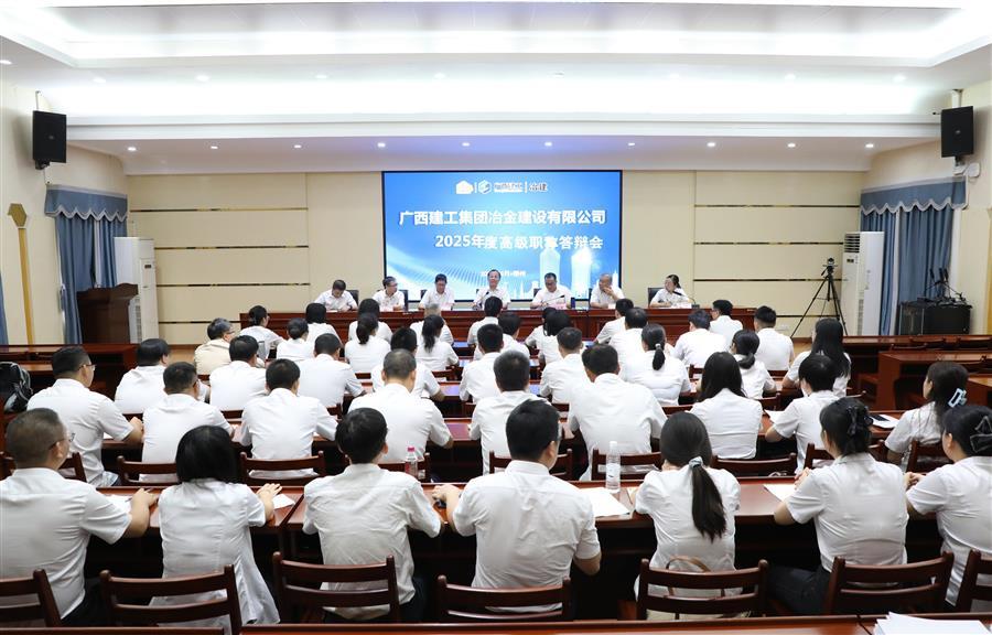 医生掀开奶罩边躁边狠狠躁视频