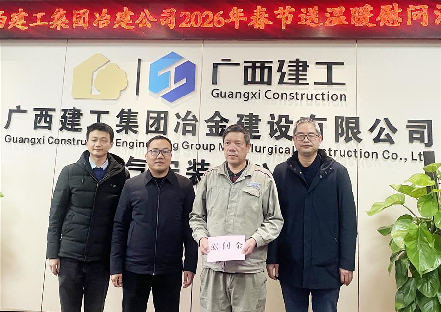 医生掀开奶罩边躁边狠狠躁视频