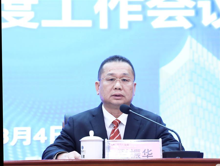 医生掀开奶罩边躁边狠狠躁视频