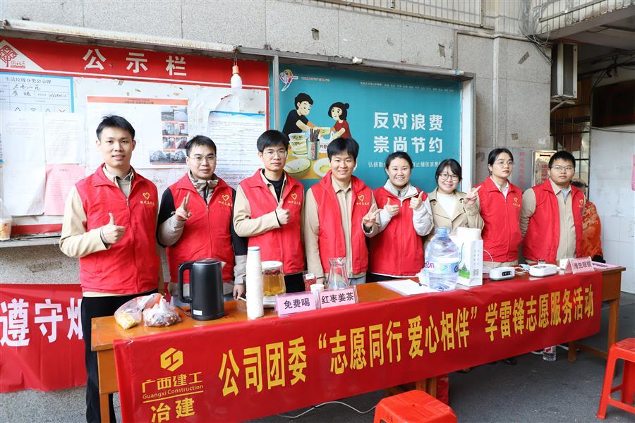 医生掀开奶罩边躁边狠狠躁视频