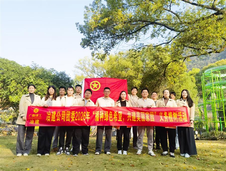 医生掀开奶罩边躁边狠狠躁视频