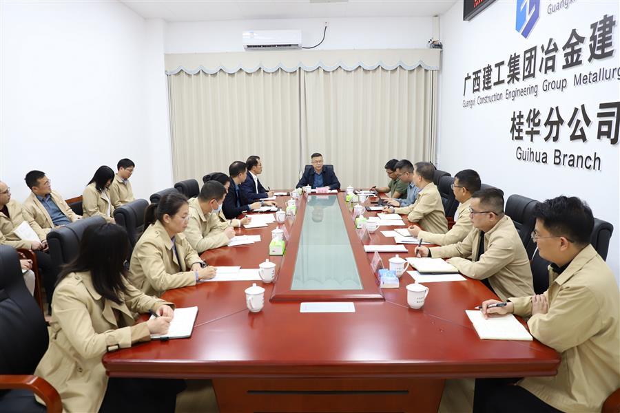 医生掀开奶罩边躁边狠狠躁视频