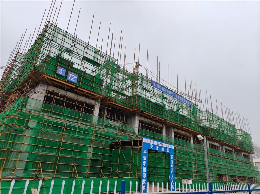 医生掀开奶罩边躁边狠狠躁视频