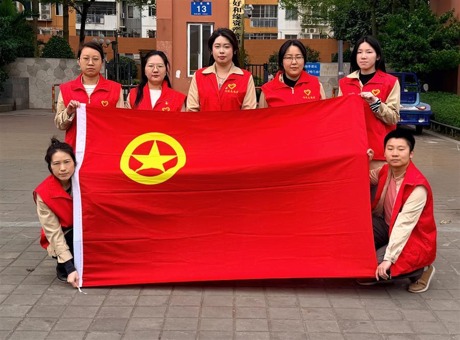 医生掀开奶罩边躁边狠狠躁视频