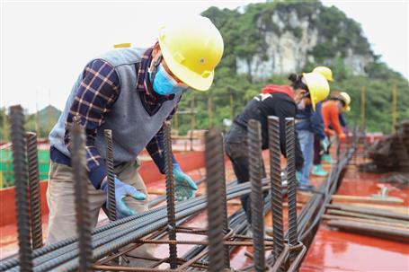 防疫复工齐抓  项目建设正忙